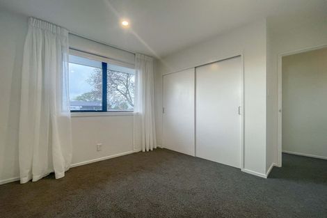 Photo of property in 8a Roa Road, Fendalton, Christchurch, 8041