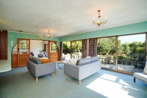 Photo of property in 195 Oteramika Road, Seaward Bush, Invercargill, 9871