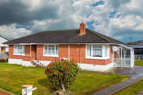 Photo of property in 12 Rugby Street, Waimate, 7924