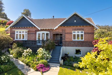 Photo of property in 36 Grandview Crescent, Opoho, Dunedin, 9010