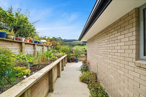 Photo of property in 20 Glendermid Close, Sawyers Bay, Port Chalmers, 9023