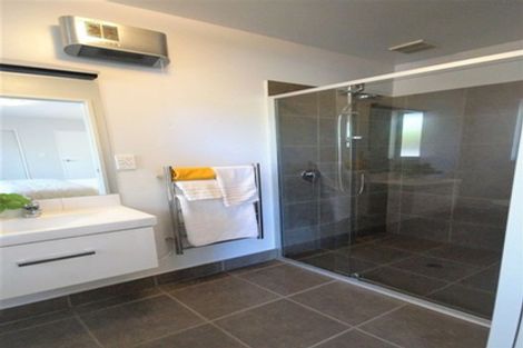 Photo of property in 52 Saint James Avenue, Hanmer Springs, 7334