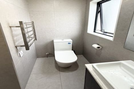 Photo of property in 33 Waka Street, Albany Heights, Auckland, 0632
