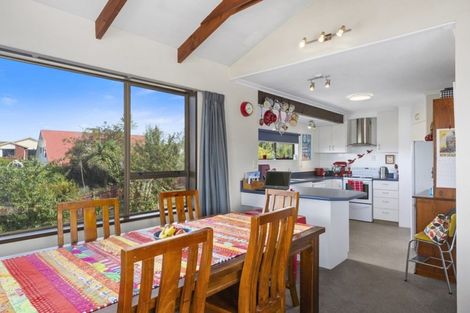 Photo of property in 6 Hogan Place, Fairfield, Dunedin, 9018