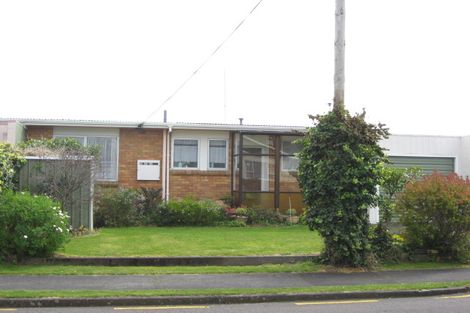 Photo of property in 7 Struan Avenue, Lower Vogeltown, New Plymouth, 4310