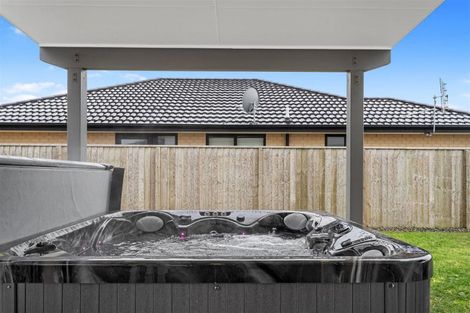 Photo of property in 50 Welsford Street, Woodend, 7610