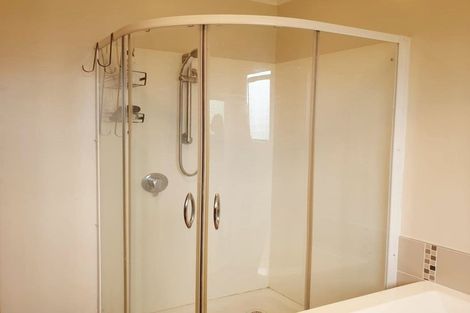 Photo of property in 17 Delhi Road, Hospital Hill, Napier, 4110