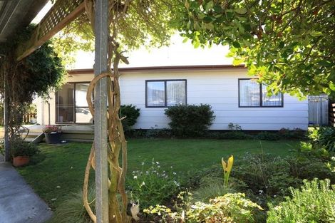 Photo of property in 1/201 Avondale Road, Greenmeadows, Napier, 4112