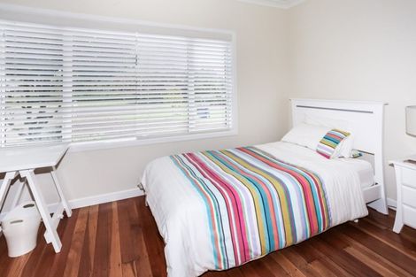 Photo of property in 15 Brian Wood Lane, Karaka, Papakura, 2580