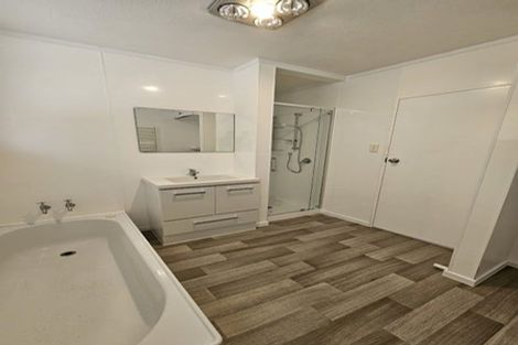 Photo of property in 19 Mamaku Street, Paraparaumu, 5032