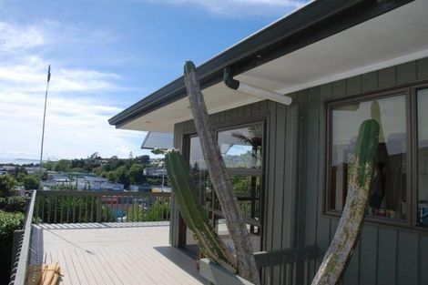 Photo of property in 14a Glencoe Road, Browns Bay, Auckland, 0630