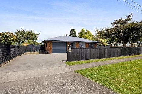 Photo of property in 12 Hunter Street, Normanby, Hawera, 4614
