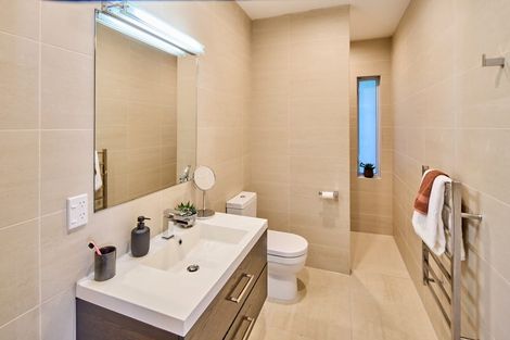 Photo of property in 42 Nottingham Street, Karori, Wellington, 6012