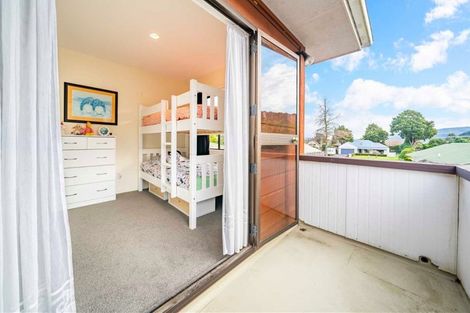 Photo of property in 5 California Drive, Totara Park, Upper Hutt, 5018
