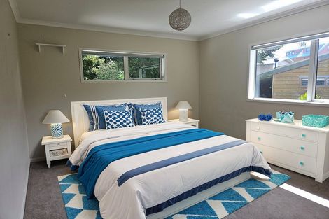 Photo of property in 15 Cantua Close, Totara Heights, Auckland, 2105