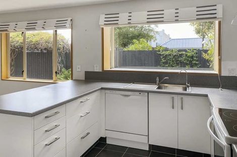 Photo of property in 24b Picton Avenue, Riccarton, Christchurch, 8011