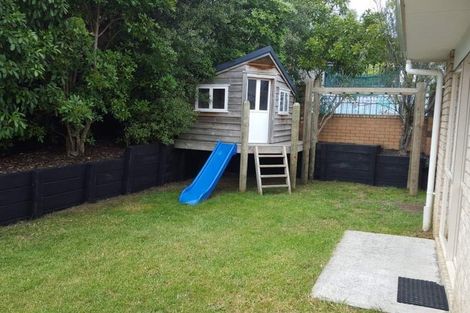 Photo of property in 5 Parkridge Way, Henderson, Auckland, 0612