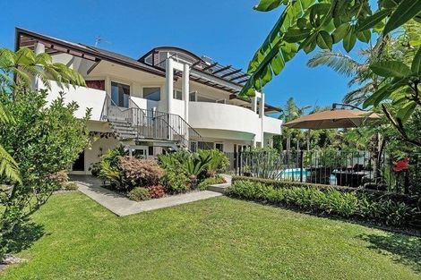 Photo of property in 18 Stevenson Way, Cockle Bay, Auckland, 2014