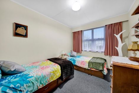 Photo of property in 76 Blake Street, Waitara, 4320