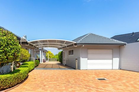 Photo of property in 2 Krissell Place, Acacia Bay, Taupo, 3330