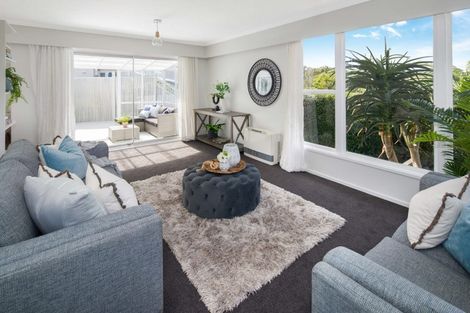 Photo of property in 18 Fairburn Grove, Johnsonville, Wellington, 6037