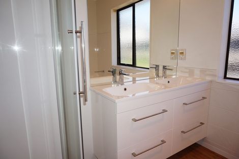 Photo of property in 18a Marwood Place, Mount Maunganui, 3116