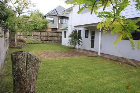 Photo of property in 1/60 Penzance Road, Mairangi Bay, Auckland, 0630