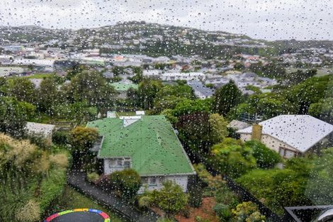 Photo of property in 27 Prospect Terrace, Johnsonville, Wellington, 6037