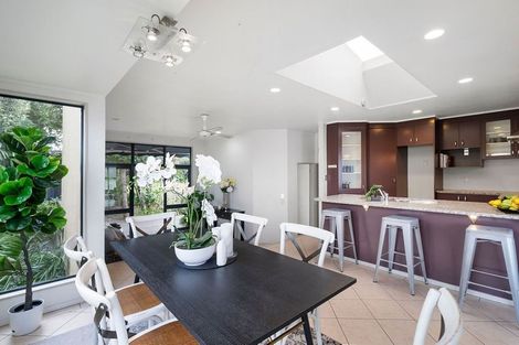 Photo of property in 8 Brixton Road, Manly, Whangaparaoa, 0930