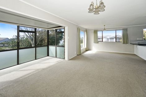 Photo of property in 6 Randell Place, Te Puke, 3119