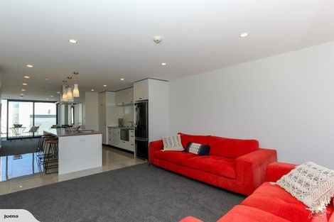 Photo of property in 8/86 Hurlstone Drive, Waiwhakaiho, New Plymouth, 4312