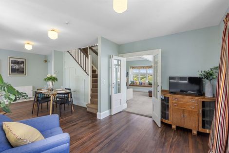 Photo of property in 119 Dyers Pass Road, Cashmere, Christchurch, 8022