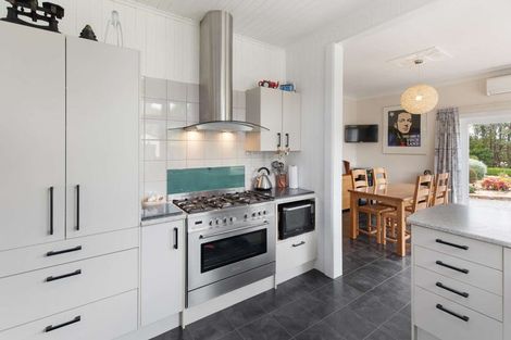 Photo of property in 170 Gladstone Road, Levin, 5571