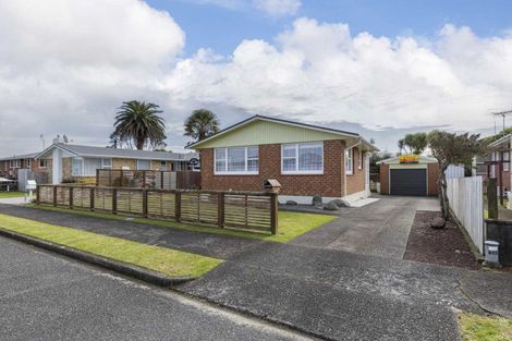 Photo of property in 10 Severn Place, Spotswood, New Plymouth, 4310