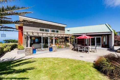 Photo of property in 14 Highgrove, Saint Clair, Dunedin, 9012