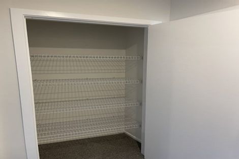 Photo of property in 17 Raeble Walkington Lane, Wallaceville, Upper Hutt, 5018