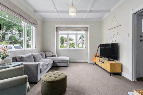 Photo of property in 1 Hall Lane, Frankton, Hamilton, 3204