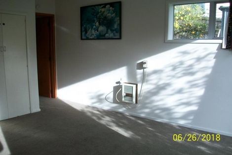 Photo of property in 40 Tomo Street, New Lynn, Auckland, 0600