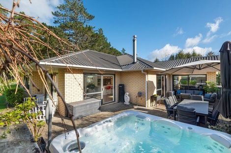 Photo of property in 108 Paremoremo Road, Lucas Heights, Auckland, 0632