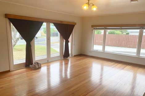 Photo of property in 6 Mildmay Road, Henderson, Auckland, 0610