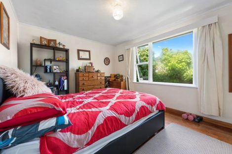 Photo of property in 1/45 Dowling Grove, Silverstream, Upper Hutt, 5019