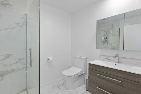 Photo of property in 11/12 Freyberg Avenue, Riccarton, Christchurch, 8011