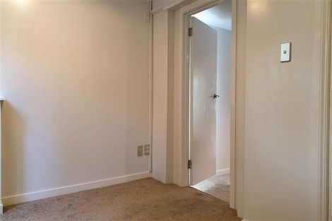 Photo of property in 1 Saltaire Street, Avondale, Auckland, 1026