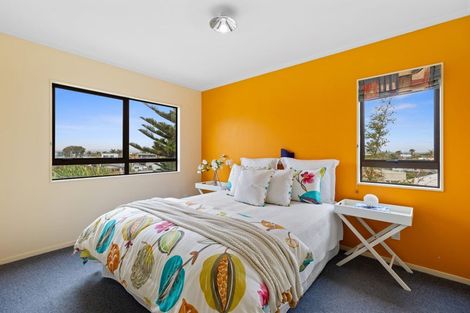 Photo of property in 1337c Papamoa Beach Road, Papamoa Beach, Papamoa, 3118