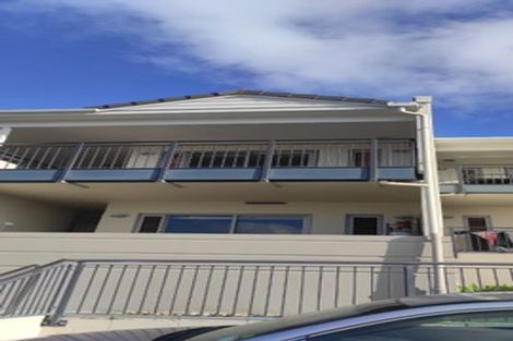 Photo of property in 13e/71 Spencer Road, Oteha, Auckland, 0632