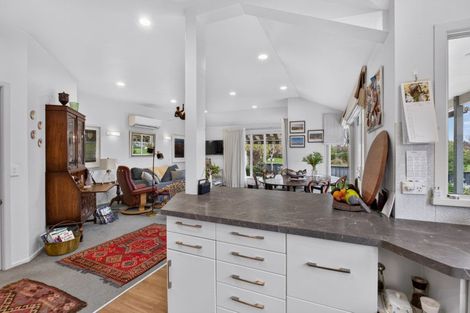 Photo of property in 8 Phoenix Place, Havelock North, 4130