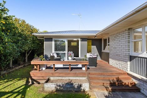 Photo of property in 22a Duncan Road, St Andrews, Hamilton, 3200