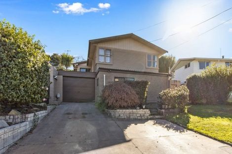 Photo of property in 25 Ranui Street, Dinsdale, Hamilton, 3204