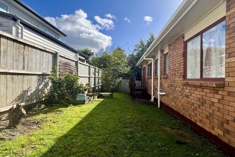 Photo of property in 2/89 Hillsborough Road, Hillsborough, Auckland, 1042