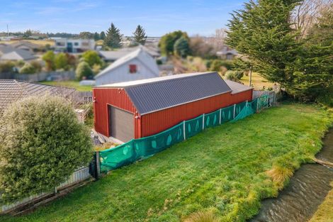 Photo of property in 17 Stanwood Grove, Darfield, 7510